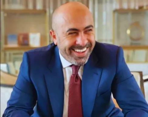 وريكات يبارك للحنيطي رئاسة اللجنة المؤقتة للفيصلي