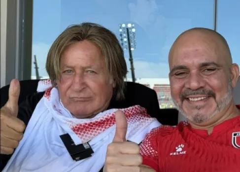 من هو محمد حديد الذي نشر الأمير علي صورته؟