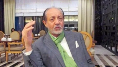 بعد نقله إلى المستشفى.. تطورات جديدة في الحالة الصحية للفنان عبد العزيز مخيون