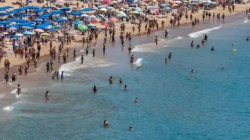 السياحة في إسبانيا تسجل أرقاماً قياسية، ما هو دور اضطرابات الشرق الأوسط؟