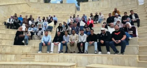 كلية العمارة والتصميم في جامعة الزيتونة الأردنية تنفذ سلسلة من الأنشطة الأكاديمية والتطبيقية لتعزيز مهارات الطلبة