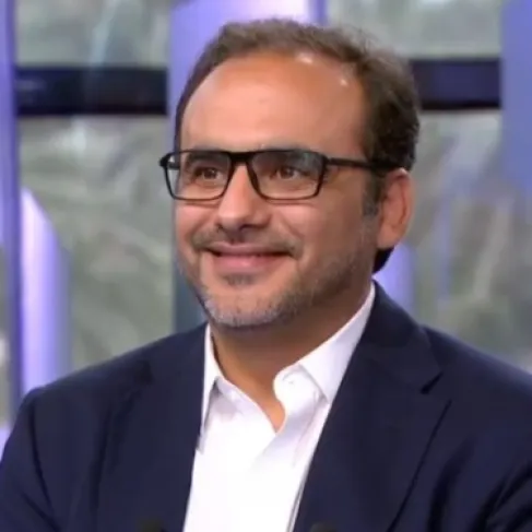 كيف تقنع طفلك او الطالب أن الإنسان هو الأذكى.. وليس الذكاء الاصطناعي ؟