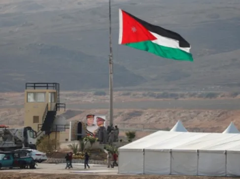 الاحتلال يعزز وجوده العسكري على الحدود مع الأردن بإنشاء مواقع أمنية جديدة