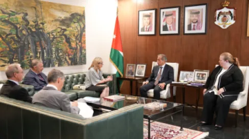 الأردن والبنك الدولي يناقشان أولويات التعاون ودعم مشاريع الطاقة والمياه