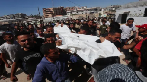 ارتفاع حصيلة الشهداء في قطاع غزة إلى 72996 منذ بدء العدوان الإسرائيلي