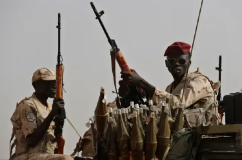 تجارة بالأعضاء وتعذيب وقتل.. اتهامات سودانية تفجر ملف سجون الدعم السريع