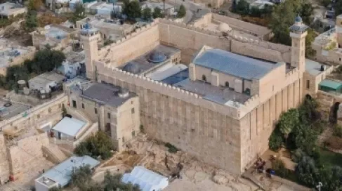 الرئاسة الفلسطينية تحذر من خطورة إعلان أحد وزراء حكومة الاحتلال اليمينية إلغاء اتفاقيات الخليل