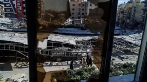 الجيش الإيراني يهدد بالرد على إسرائيل بعد مقتل خمسة أشخاص في هجمات على جنوب لبنان