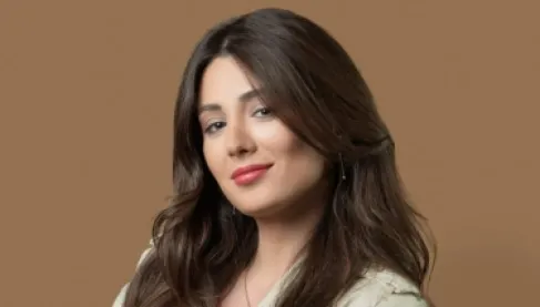 خطيبها وراء القرار.. دلع نادر تساند البرتغال في المونديال