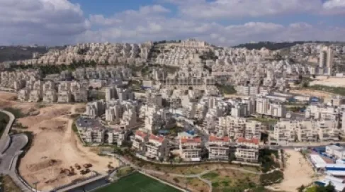 الجيش الإسرائيلي يصادق على خطط بناء 576 وحدة استيطانية في الضفة