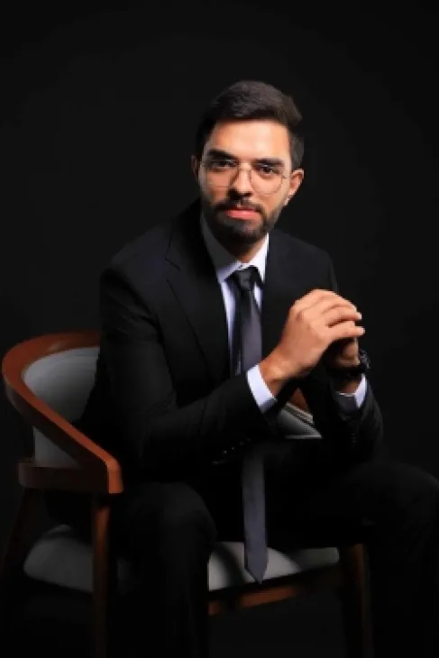 تهنئة لـ محمد القرالة بمناسبة تخرجه من كلية التمريض في الجامعة الأردنية – العقبة