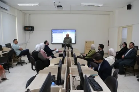 جامعة الزيتونة الأردنية تختتم ورشة (أساسيات الذكاء الاصطناعي) لأعضاء هيئة التدريس
