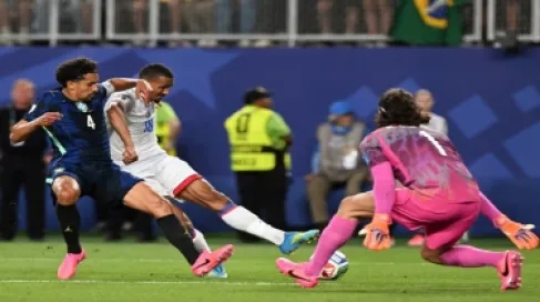 البرازيل تقترب من التأهل بفوز على هايتي 3-0 وتقصيها من النهائيات