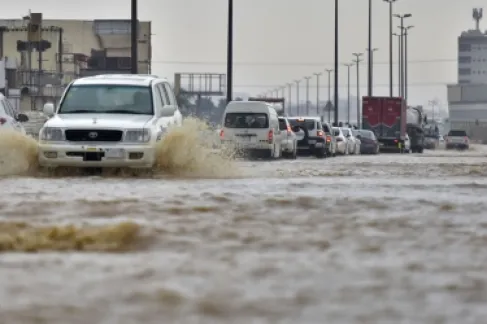 أمطار رعدية صيفية تزور السعودية