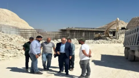 وزير الأشغال يتفقد مشاريع طرق حيوية واستراتيجية في الشمال