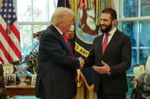 ترمب يلوّح بدور سوري عسكري في لبنان ... والشرع ينفي