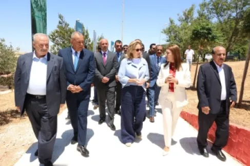 برعاية الأميرة عالية الطباع.. مركز زها الثقافي وبنك الاتحاد يطلقان مشروع إعادة إحياء وإكثار الأشجار المحلية والمحافظة على أصولها