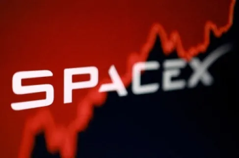 سهم سبيس إكس يتراجع 10% بعد إعلانها بيع سندات للمرة الأولى