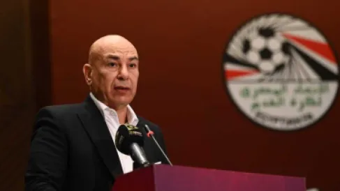 غيور ويخشى الحسد.. زوجة حسام حسن تكشف جوانب شخصيته الخفية