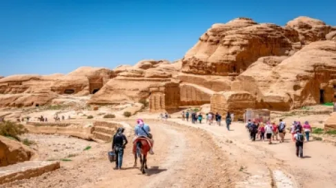 32 % معدل نسب إشغال الفنادق بجميع فئاتها في عمّان والبحر الميت والبترا للأسبوع الرابع من حزيران