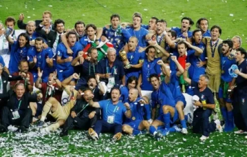 منتخب إيطاليا: قصة فريق متوّج بأربع نجوم، ولا يجد مقعداً في المونديال