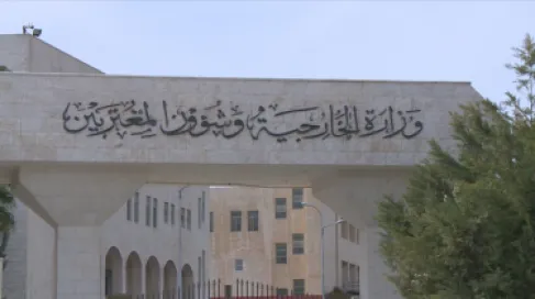 الصفدي ونظيره السعودي يبحثان التطورات في المنطقة