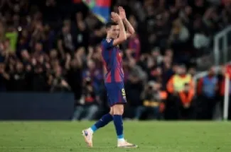 ليفاندوفسكي خاض 193 مباراة في مشواره مع برشلونة وسجل 120 هدفا