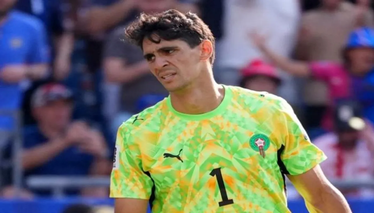 رغم الوداع.. بونو ينضم لأساطير كأس العالم 