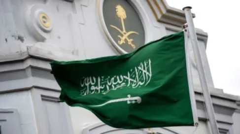بعد العراق.. السعودية تعلن التحقيق مع 385 مشتبهاً في قضايا فساد