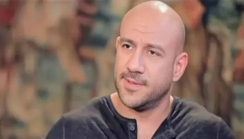 مي كمال تعلن انفصالها النهائي عن أحمد مكي بصورة ورسالة