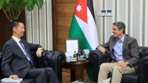وزير الشباب والسفير الصيني يبحثان تعزيز التعاون