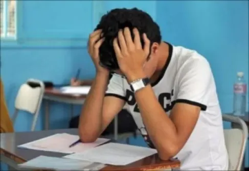 طلاب توجيهي : امتحان الرياضيات جاء طويلا ومدمجا لاول مرة ولم تراجع الاجابات