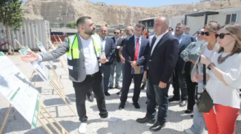 البدء بتركيب المحرك الرابع لمشروع الغاز الحيوي في مكب الغباوي