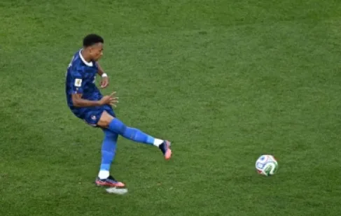 فرنسا تبلغ ربع نهائي المونديال بعد فوز صعب على باراغواي