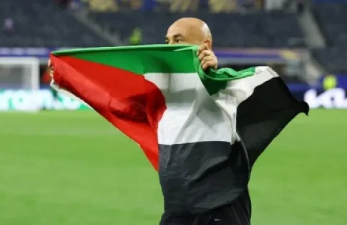منتخب مصر يحسم الجدل حول واقعة حسام حسن و(العلم الفلسطيني)