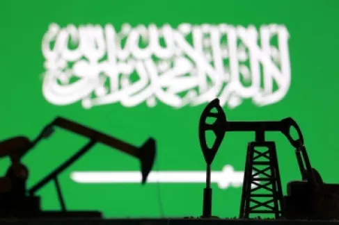 السعودية تدرس زيادة سعة خط أنابيب النفط إلى البحر الأحمر