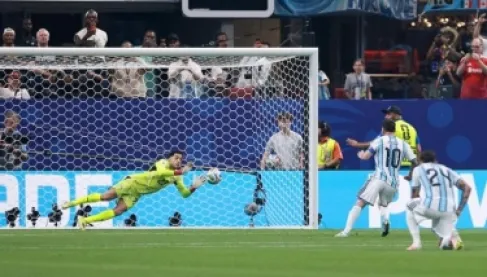 الأرجنتين تقلب الطاولة على مصر وتتأهل إلى ربع نهائي مونديال 2026 بثلاثية مثيرة