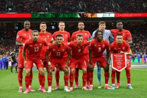 سويسرا إلى ربع نهائي المونديال
