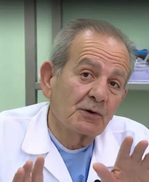 وفاة الدكتور وحيد الخشاشنة  .. اول من تعامل مع مصابي كورونا بالاردن