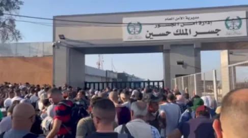 رغم مطالبات فلسطينية وأردنية.. إسرائيل ترفض توسيع ساعات عمل المعبر