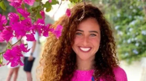 بعد سرقة لوحات فنان روسي.. إلزام مصممة مصرية بتعويض 2 مليون جنيه