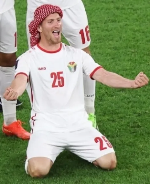 النادي الفيصلي: كله النا... أنس العوضات فيصلاوي