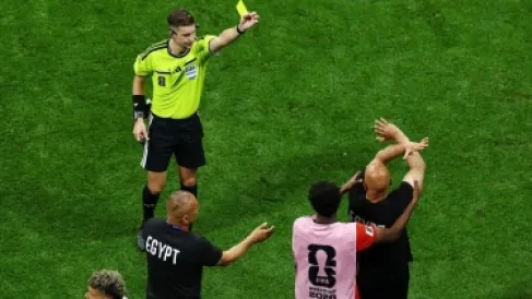 (سرقتم الفوز بقرارات فاسد).. الاتحاد الأرجنتيني يتهم مجموعة مصرية باختراق موقعه