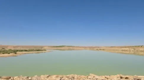 سلطة وادي الأردن تنفذ أعمال حماية وتأهيل لسد الوحيدي في معان