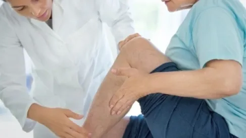 دوالي الساقين.. النساء أكثر إصابة وهذه علامات الخطر
