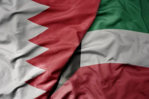 إيران تعلن استهداف مواقع أمريكية في الكويت والبحرين