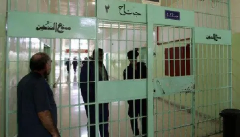 الإعدام لأب و20 عاماً لنجله في جريمة هزّت الأغوار