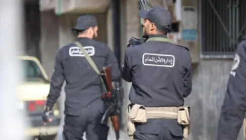 مقتل أم وابنها وابنتها في حمص.. والأمن السوري يلاحق الجناة