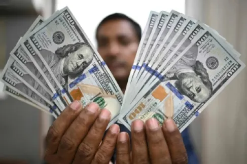 2.1 مليار دولار حوالات المغتربين الأردنيين خلال 5 اشهر