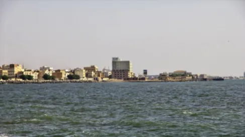 الحوثيون يعلنون حظر الملاحة البحرية على السعودية